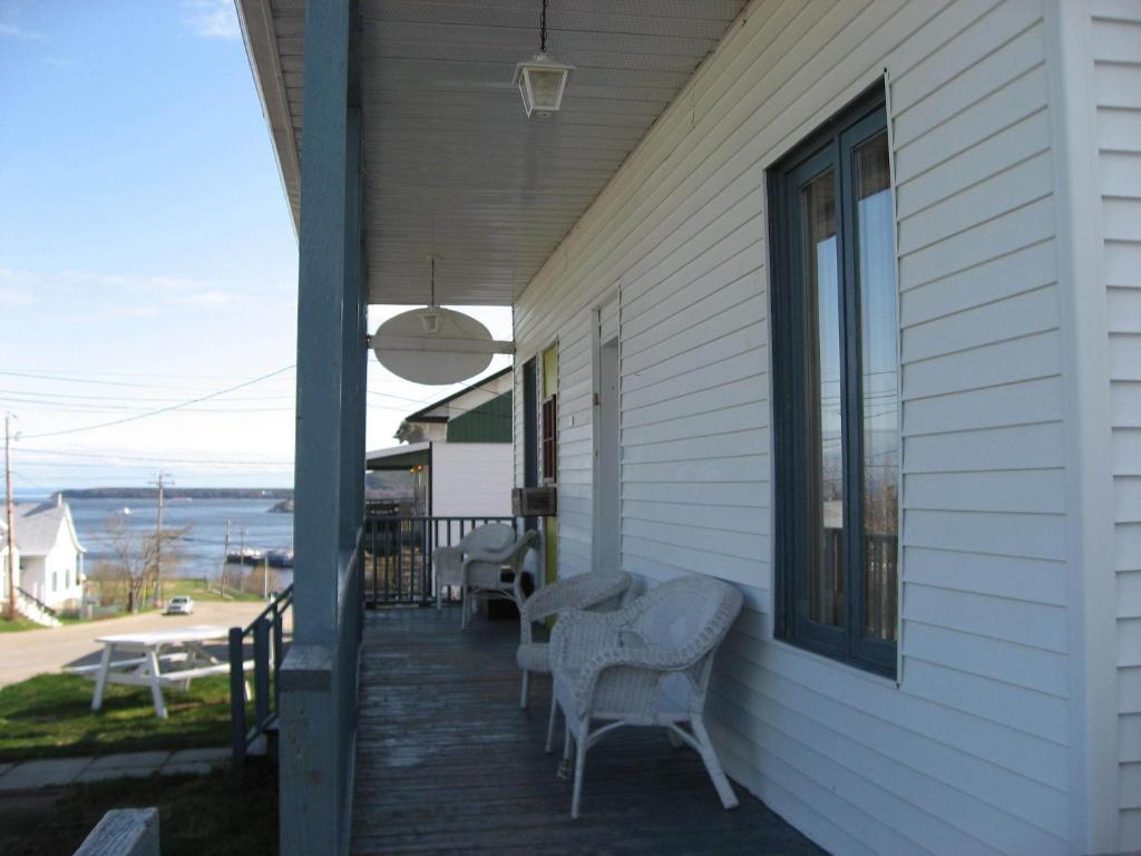 Hotel Le Goeland Tadoussac Zewnętrze zdjęcie